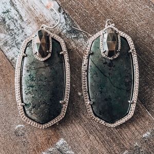 Danielle Colorbar Earrings - Olive